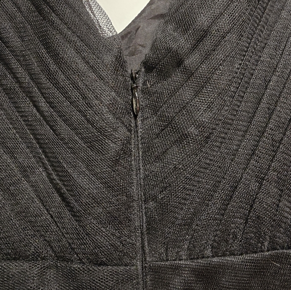 Adrianna Papell black tulle cocktail dress - Picture 9 of 9